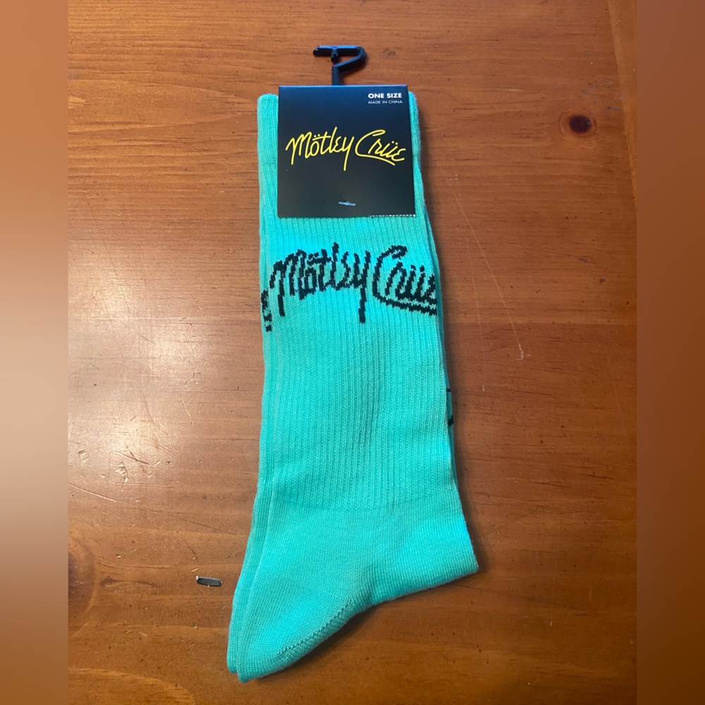 Motley Crüe socks size 7-12 green